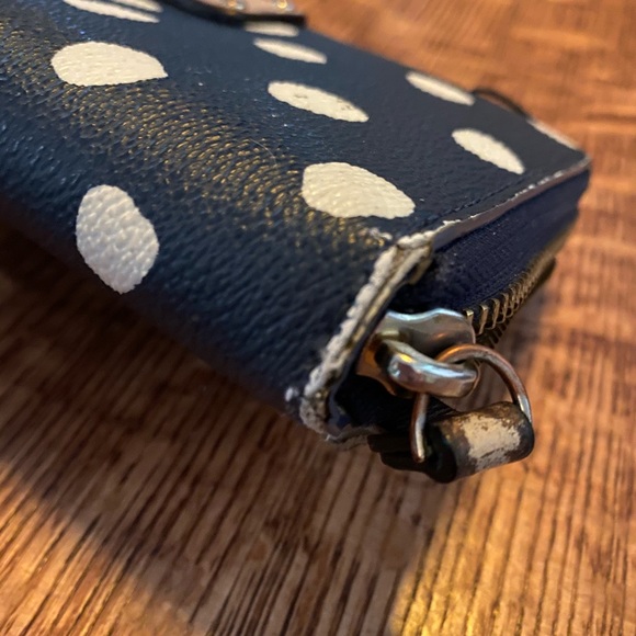 Kate Spade Wallet - Picture 8 of 10